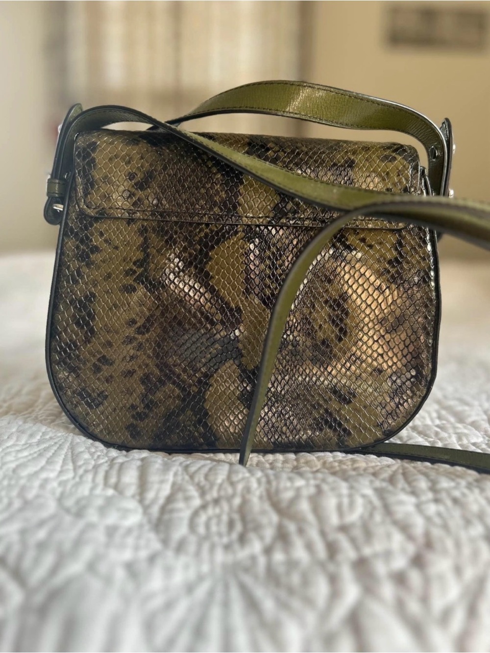 Marc Jacobs Mini Rider Snake Embossed Leather Crossbody Bag olive Green like new